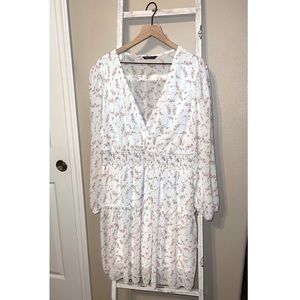 SHEIN- Plus size floral long sleeve dress